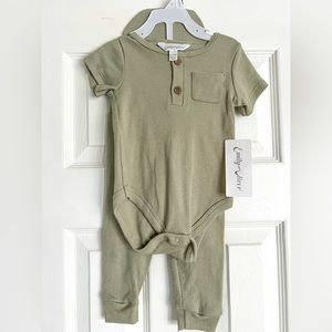 3-Piece Emily and Oliver Baby Outfit